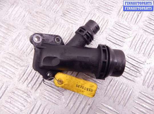 Патрубок двигателя BM3220882 на BMW 5-series (E39)