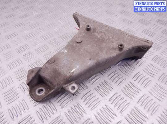 Кронштейн металлический BM3589955 на BMW 5-series (E39)