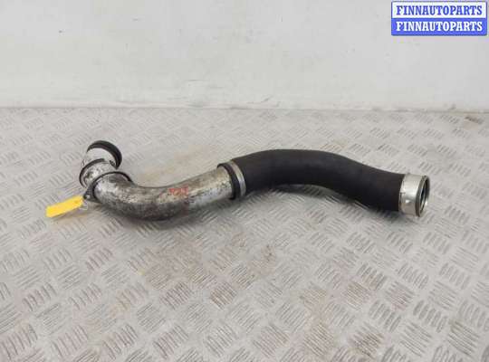 Патрубок двигателя BM3263476 на BMW X5-series (E53)