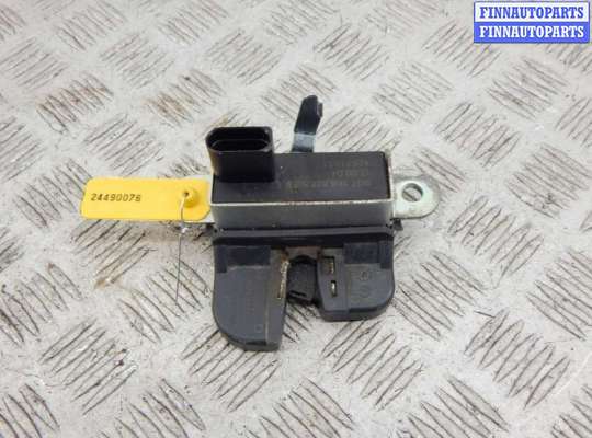 Замок крышки багажника VG2562877 на VOLKSWAGEN GOLF V (2006-)