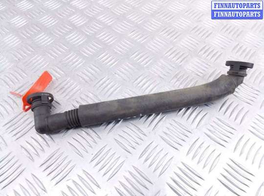 Патрубок двигателя BM3241339 на BMW X5-series (E53)