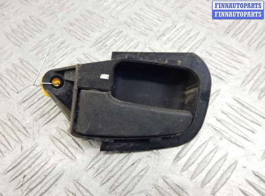 Ручка пластмассовая BM3202367 на BMW 3-series (E36)