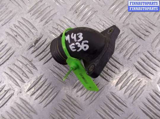 Патрубок двигателя BM3202065 на BMW 3-series (E36)