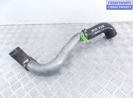 Патрубок двигателя BM3220762 на BMW 5-series (E39)