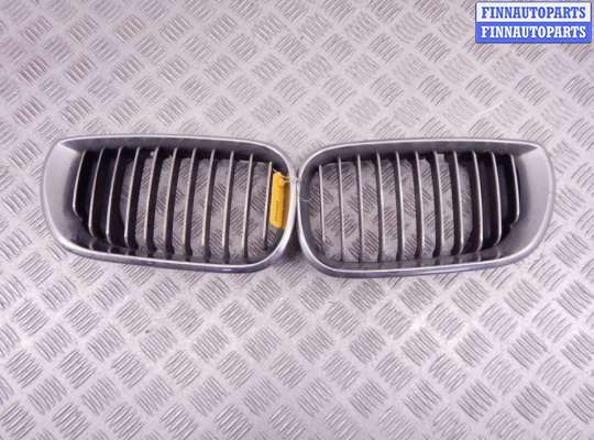 Купить Решетка радиатора на BMW 3-series (E46) Решетка радиатора BM3660409 на BMW 3-series (E46)