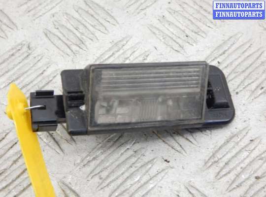Плафон подсветки номерного знака BM3202164 на BMW 3-series (E36)