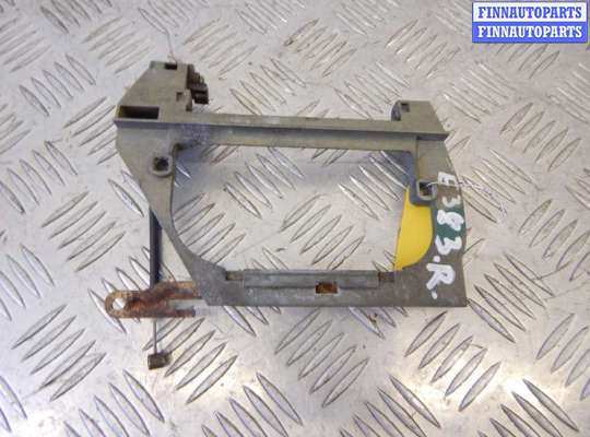 Купить Каркас ручки двери на BMW 7-series (E38) Каркас ручки двери BM3611982 на BMW 7-series (E38)