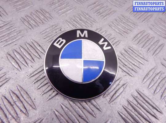 Автомобильная эмблема BM3660587 на BMW 5-series (E39)