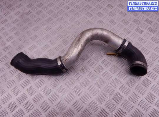 Патрубок двигателя BM3592248 на BMW 5-series (E39)