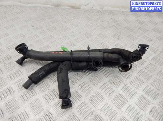 Патрубок двигателя BM3263473 на BMW X5-series (E53)