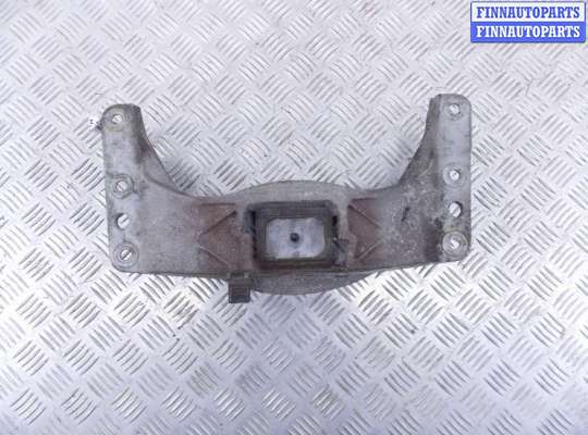 Кронштейн металлический BM3403714 на BMW 3-series (E90/91/92)