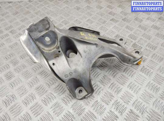 купить Кронштейн металлический на BMW X5-series (E70)