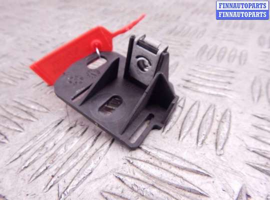 купить Кронштейн пластмассовый на BMW 3-series (E90/91/92)