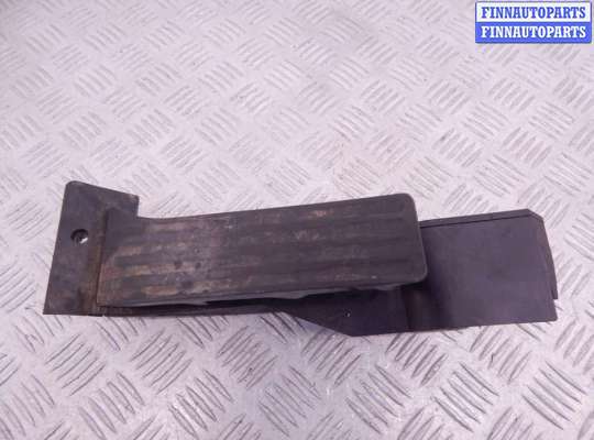 Педаль BM3228656 на BMW 5-series (E60/61)