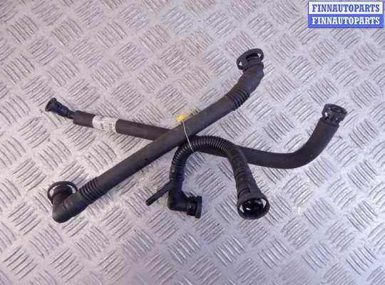 Патрубок двигателя BM3241353 на BMW X5-series (E53)