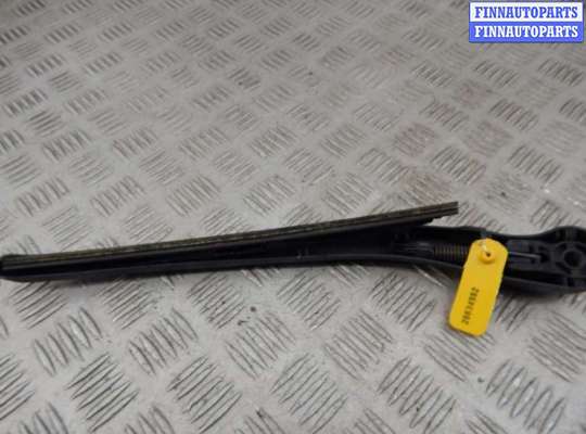 Купить Держатель щетки на BMW 3-series (E46) Держатель щетки BM3675801 на BMW 3-series (E46)