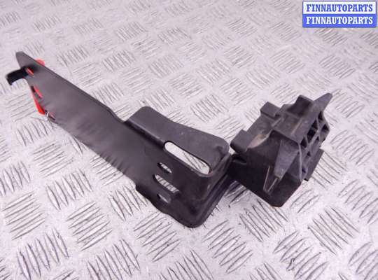 Купить Рамка передняя (передняя монтажная панель) на BMW 3-series (E90/91/92) Рамка передняя (передняя монтажная панель) BM3541670 на BMW 3-series (E90/91/92)