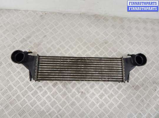 Радиатор интеркулера BM3263198 на BMW X5-series (E53)