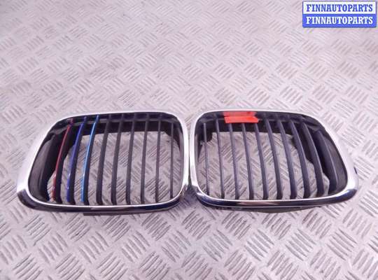купить Решетка радиатора на BMW 3-series (E46)