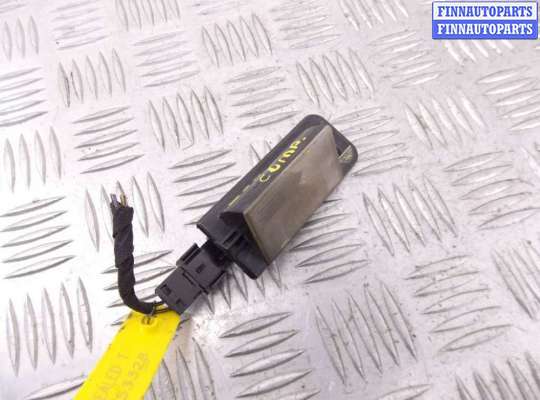 Плафон подсветки номерного знака BM3202159 на BMW 3-series (E36)