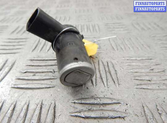 купить Датчик парктроника на BMW 5-series (E39)