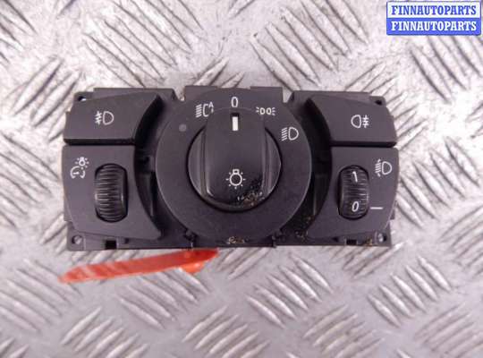 Переключатель кнопочный BM2358160 на BMW 5-series (E60/61)