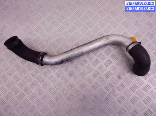 Патрубок двигателя BM3241337 на BMW X5-series (E53)