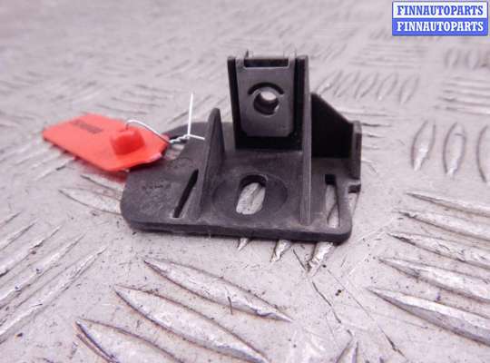 купить Кронштейн пластмассовый на BMW 3-series (E90/91/92)