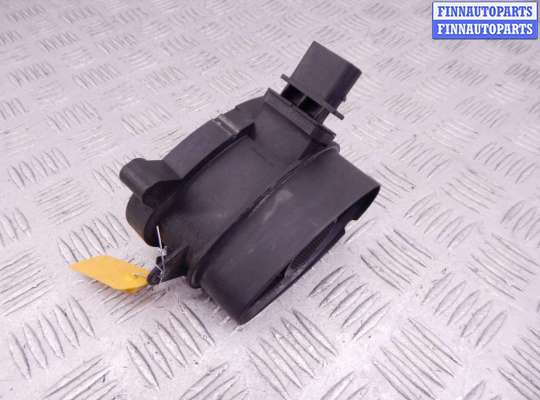 Измеритель потока воздуха (расходомер) BM3590648 на BMW 5-series (E60/61)