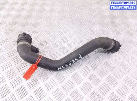 Патрубок двигателя BM3220664 на BMW 5-series (E39)