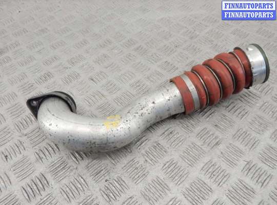 Патрубок (трубка, шланг) на BMW X5 (E70)