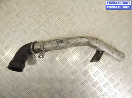 Патрубок двигателя BM3220585 на BMW 5-series (E39)