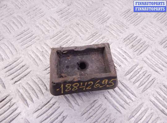 Поддомкратник пластмассовый BM3208394 на BMW 3-series (E46)