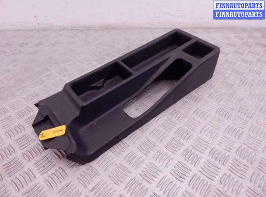 Консоль центральная BM3392760 на BMW 3-series (E36)