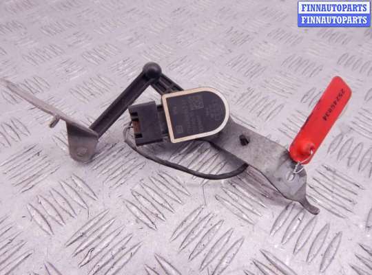 Датчик дорожного просвета BM3586893 на BMW 3-series (F30/31)