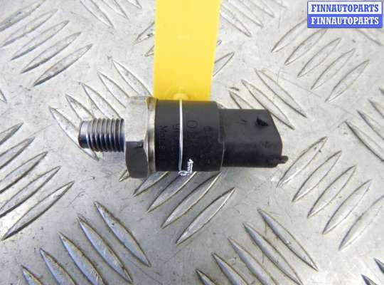 купить Датчик давления топлива на BMW 5-series (E39)