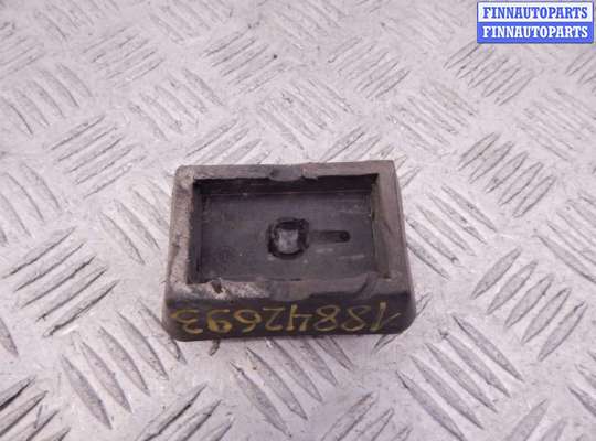 Поддомкратник пластмассовый BM3208391 на BMW 3-series (E46)