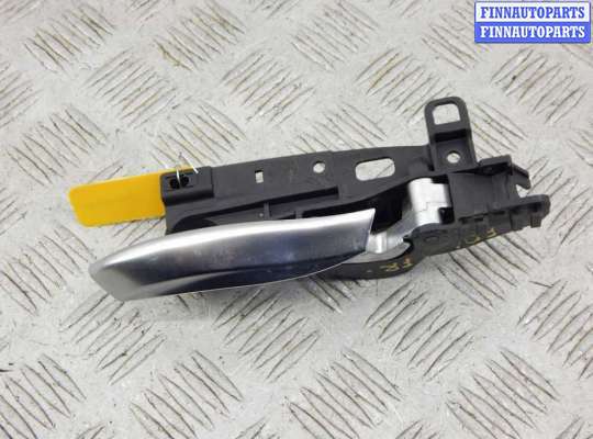 купить Ручка пластмассовая на BMW 7-series (F01/02)