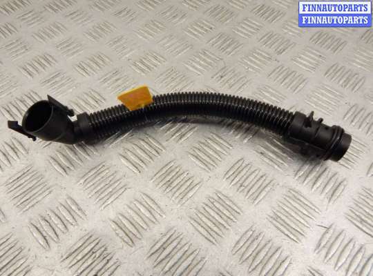Патрубок двигателя BM3602133 на BMW 5-series (F10/11)