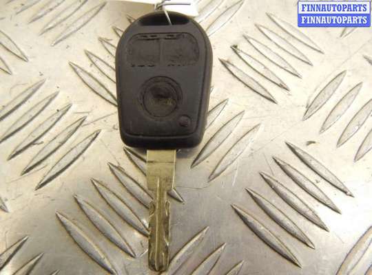 Ключ замка зажигания BM2333104 на BMW 3-series (E46)