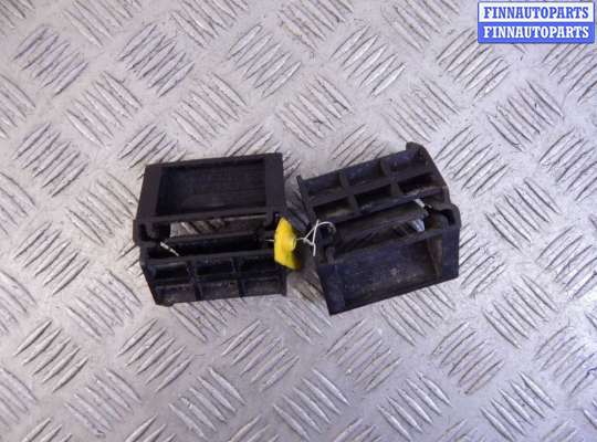 Кронштейн пластмассовый BM3433319 на BMW X5-series (E53)