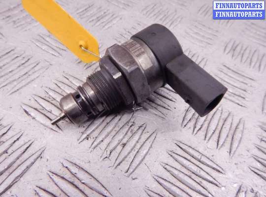 купить Датчик давления топлива на BMW X5-series (E53)