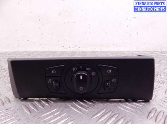 Переключатель кнопочный BM2358024 на BMW 5-series (E60/61)