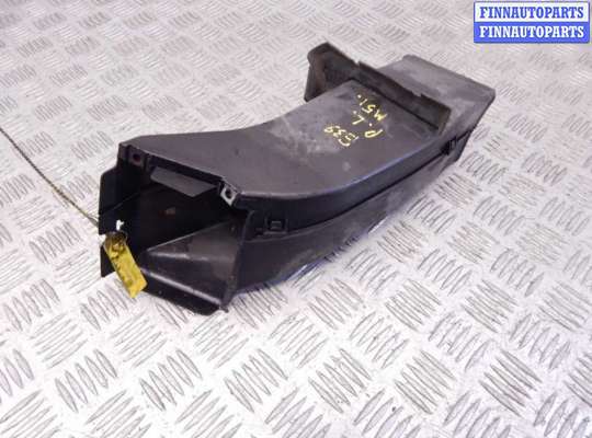 Воздуховод пластмассовый BM3214953 на BMW 5-series (E39)