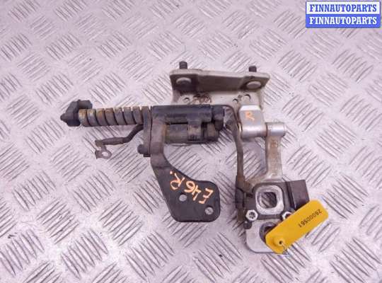 Петля крышки багажника BM3614704 на BMW 3-series (E46)