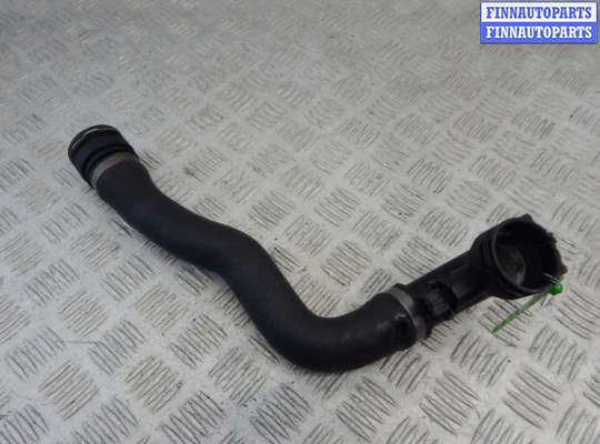 Патрубок двигателя BM3241324 на BMW X5-series (E53)