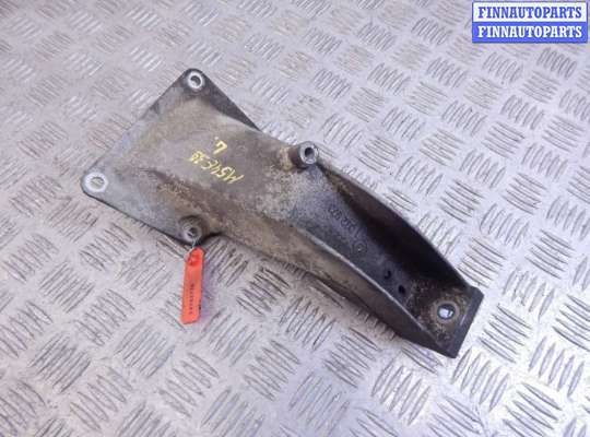 Кронштейн металлический BM3218461 на BMW 5-series (E39)