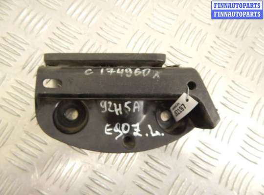 Кронштейн пластмассовый BM3212371 на BMW 3-series (E90/91/92)