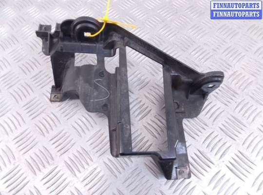 Кронштейн пластмассовый BM3433302 на BMW X5-series (E53)