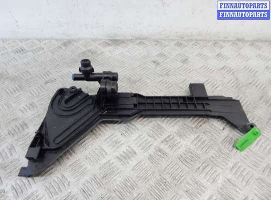 Кронштейн пластмассовый BM3206276 на BMW 3-series (E46)